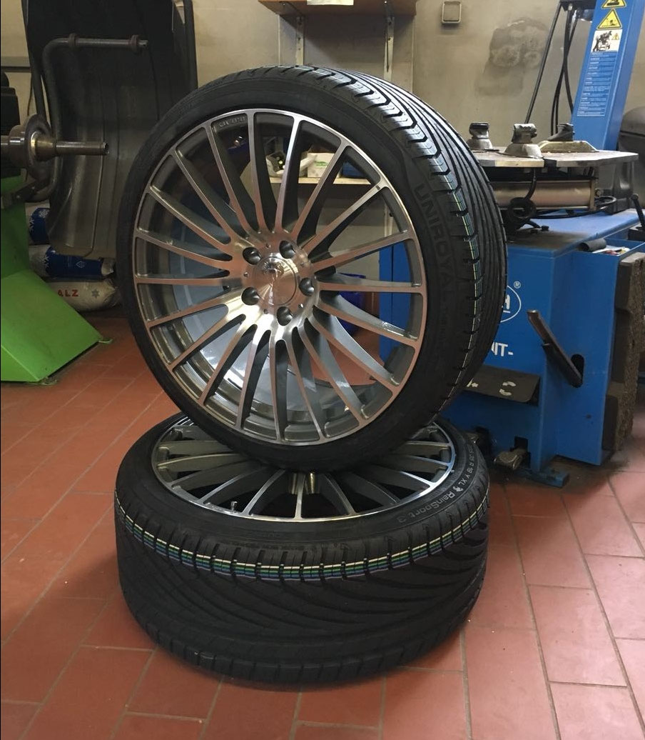 Reifen und Felgen beim Reifenservice